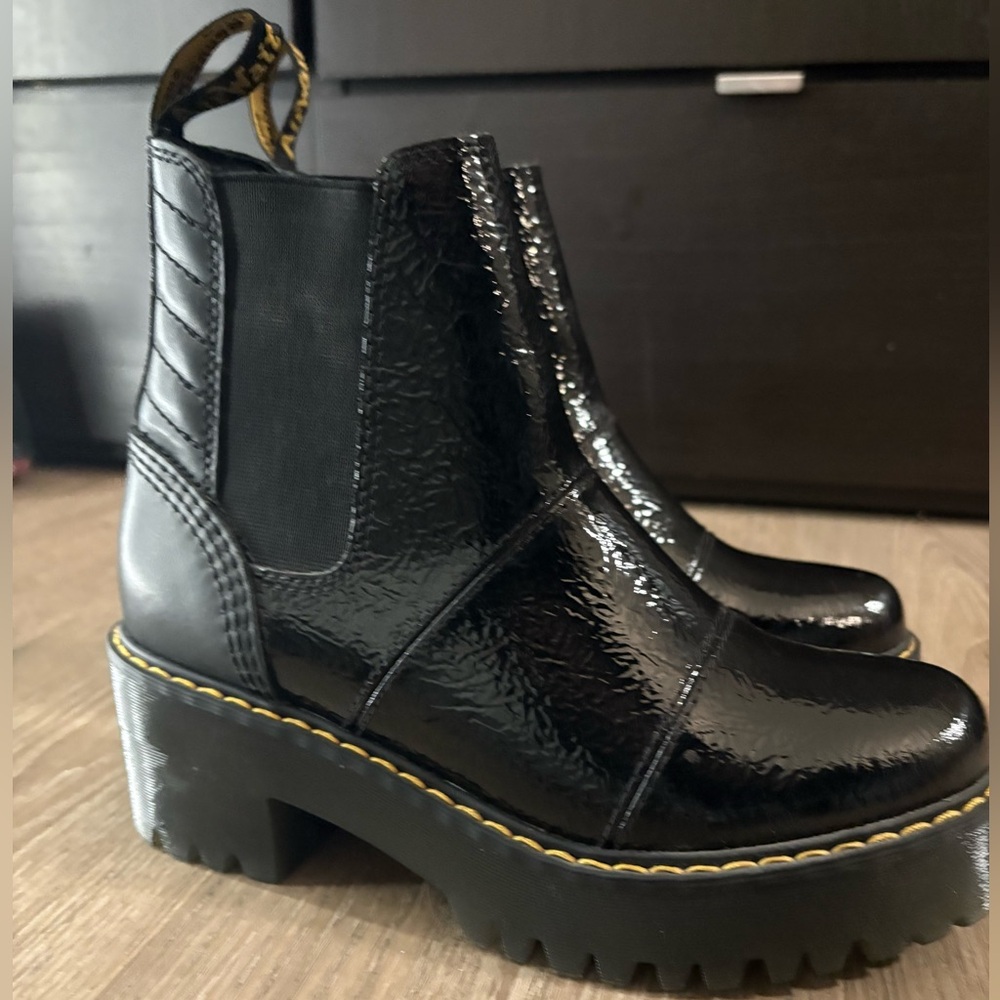 Dr. Martens Black Patent platform Ankle Boots Rozalie